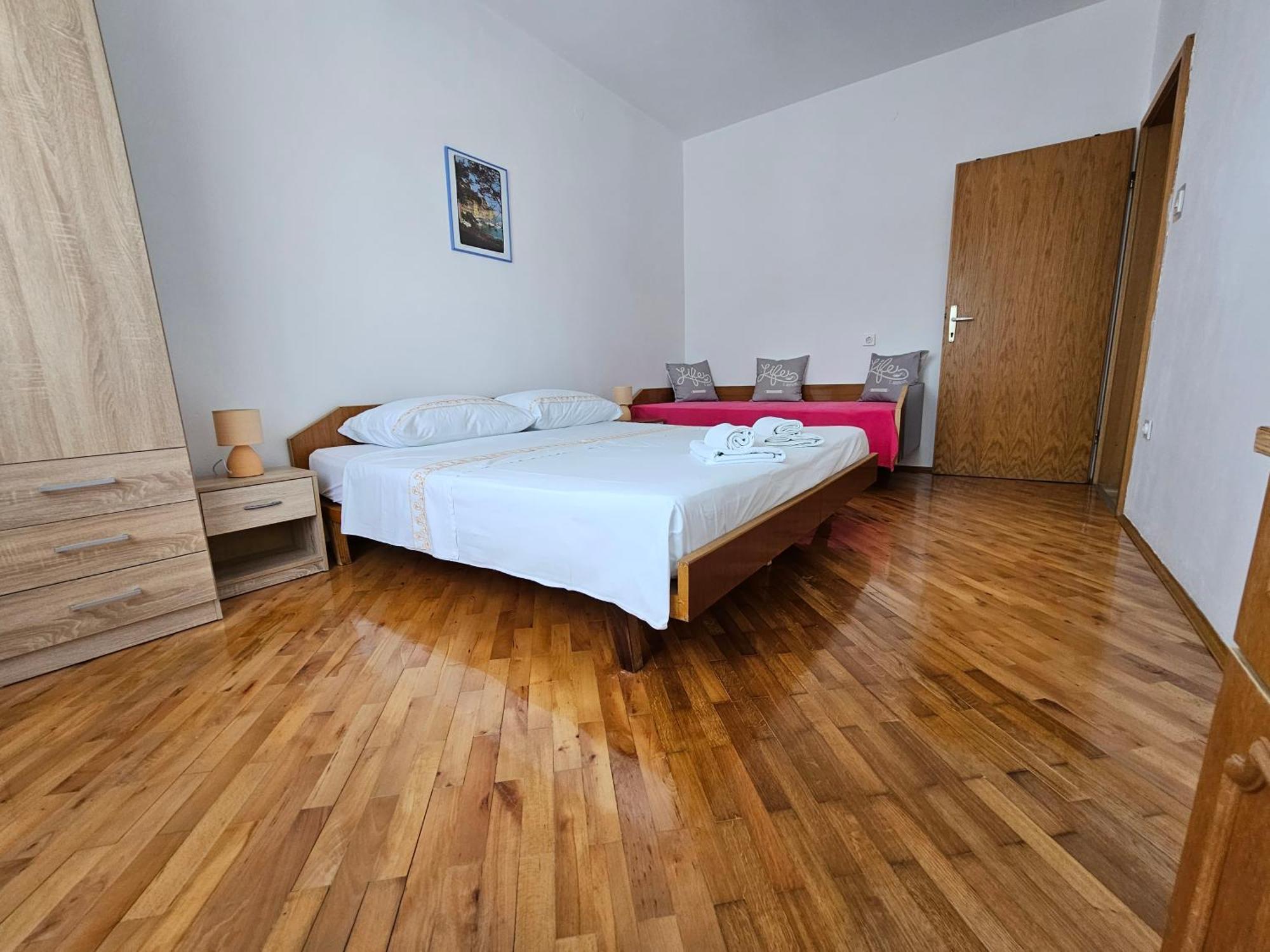 Apartments Rusin Linardići Eksteriør billede